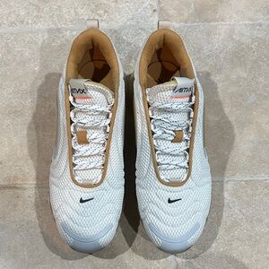 Nike Air Max White and Brown Sneakers